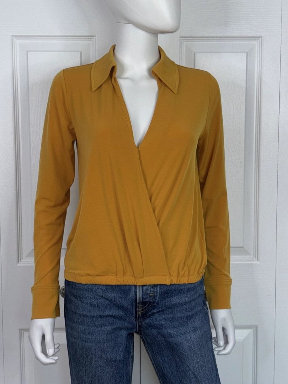 MICHAEL KORS women's long-sleeved crossover sweater size XS
